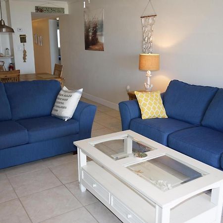 Wow! Updated Oceanfront, Pool Front Spanish Main Condo 45! ココアビーチ エクステリア 写真